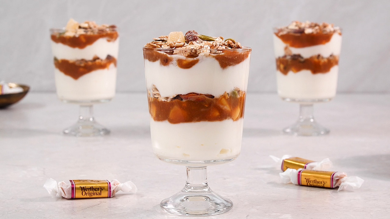 Peaches &lsquo;n&rsquo; Cream Caramel Parfait
