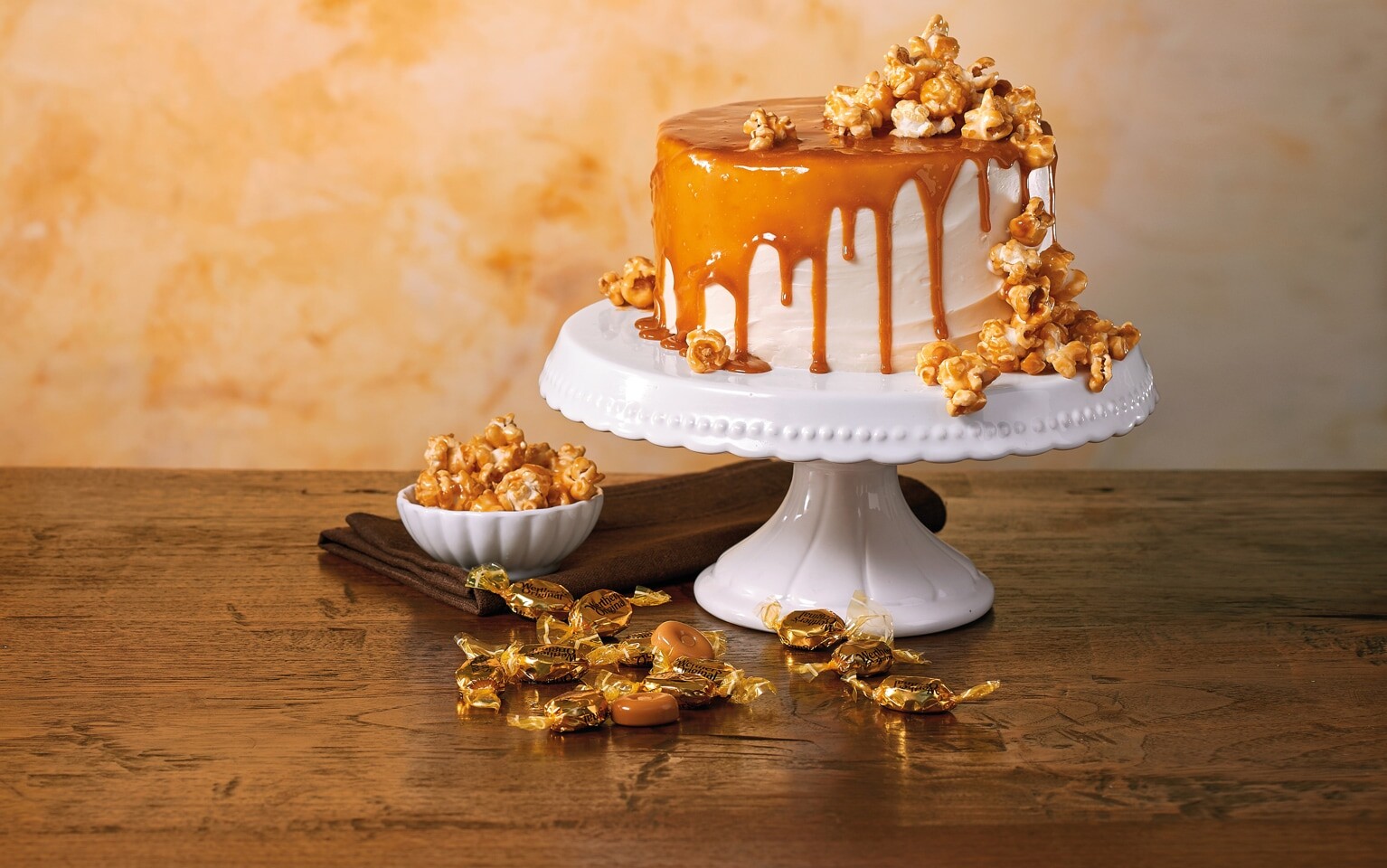 Caramel Popcorn Cake